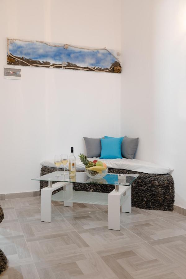 Aktis Suites Fira  Ngoại thất bức ảnh
